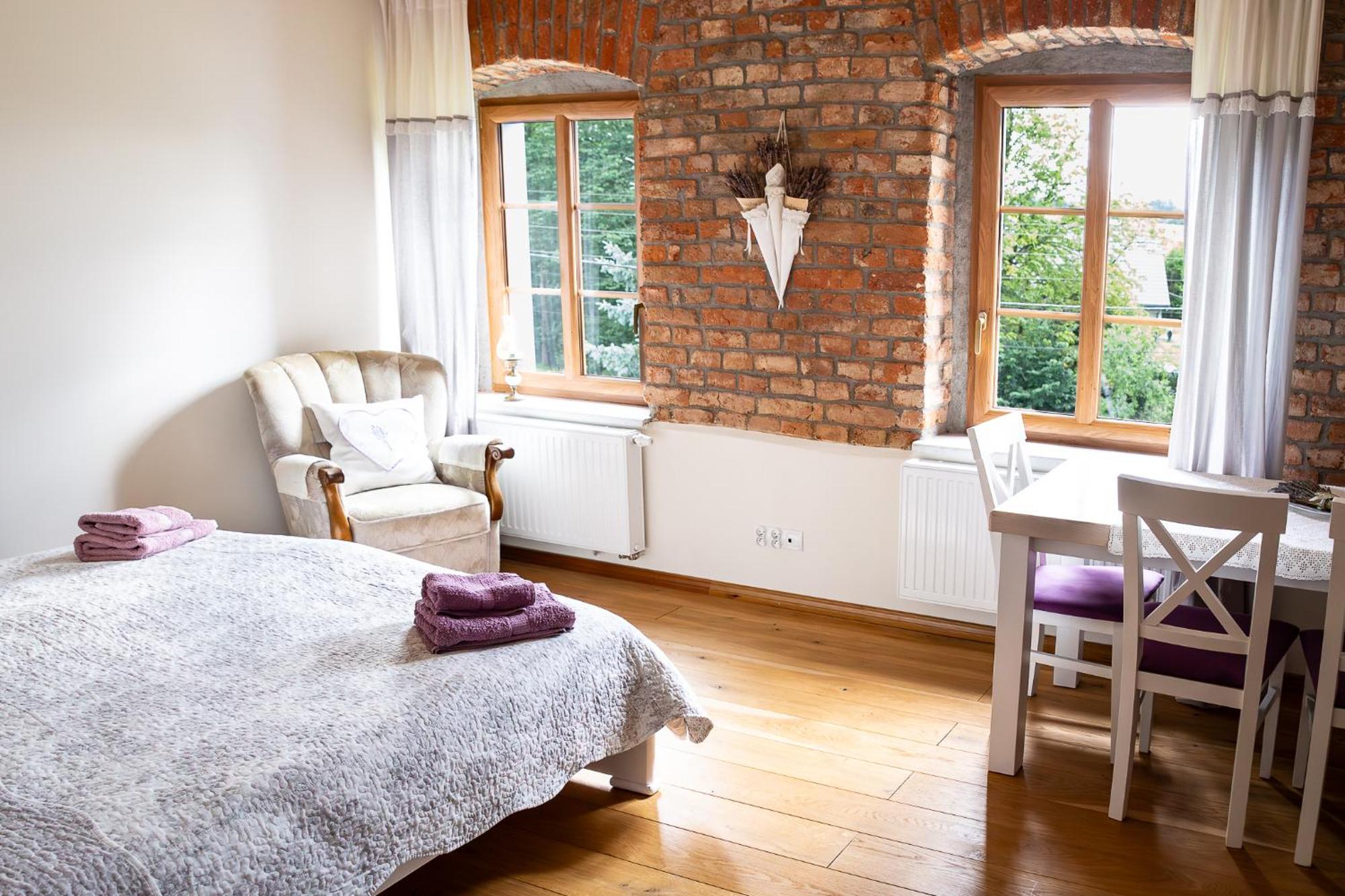 Biala Kalina Kaczawy Hotel Świerzawa Buitenkant foto